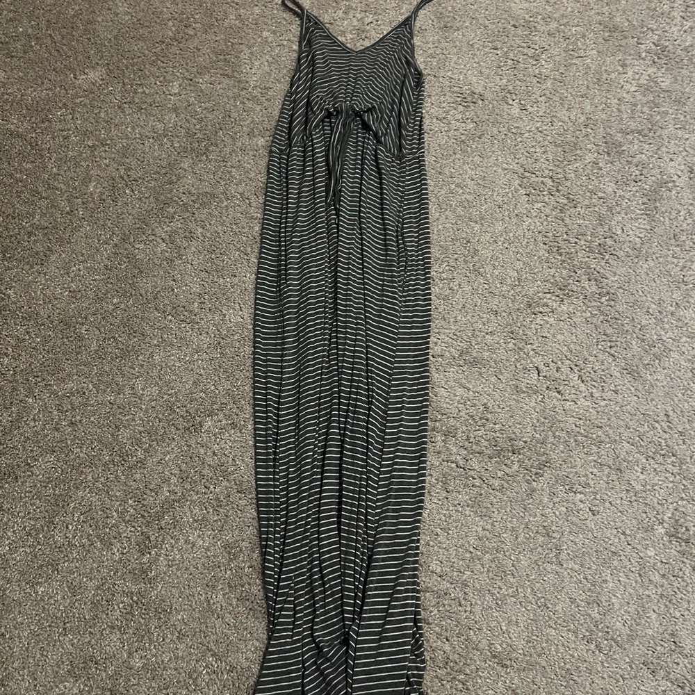 Promesa Charcoal and White Striped Garment